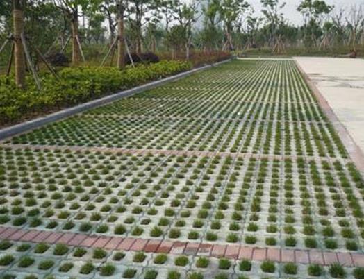 如何对停车位植草砖进行着色?